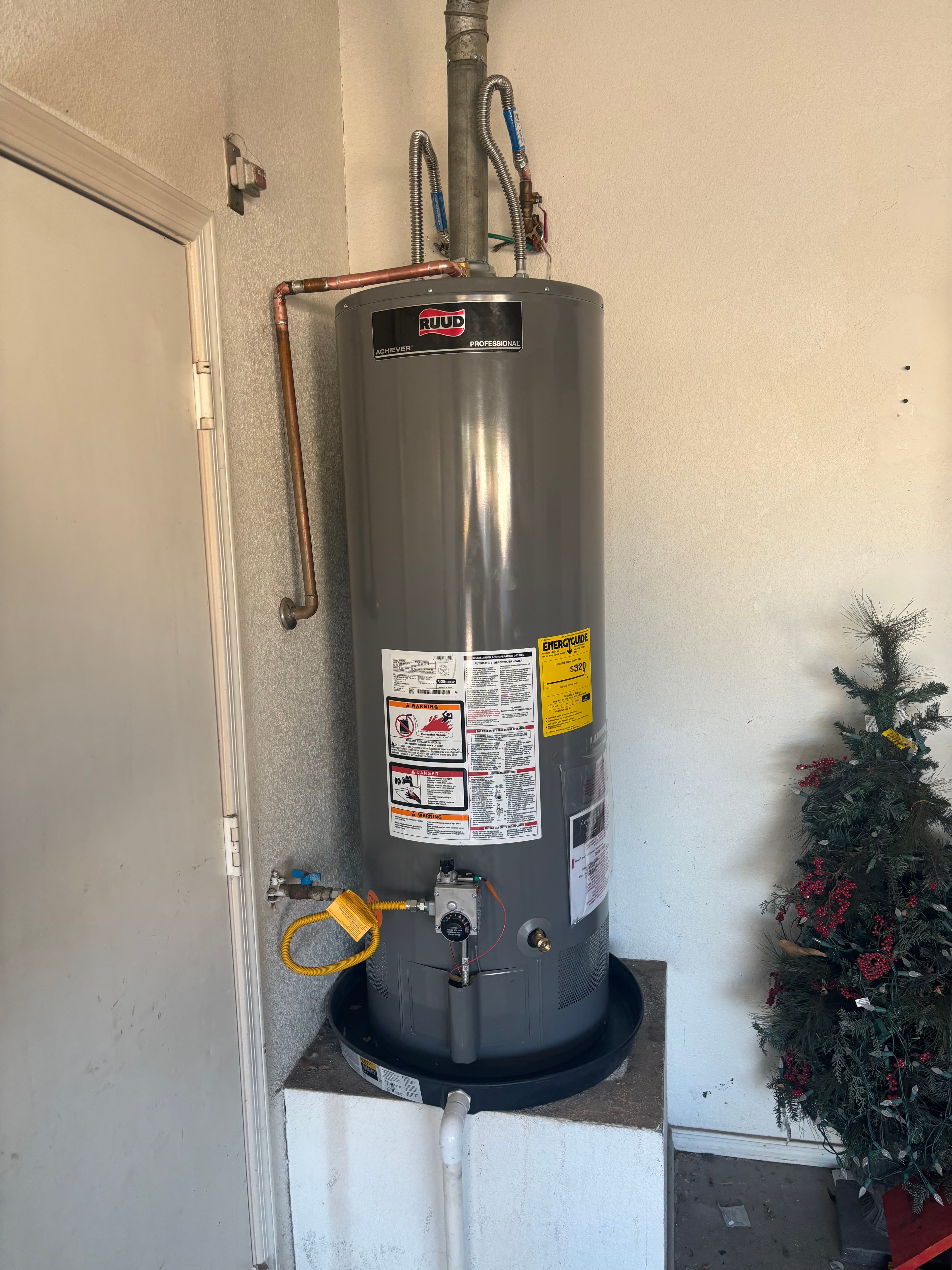 Project Reliable RUUD Water Heater Replacement for a Cozy Home image